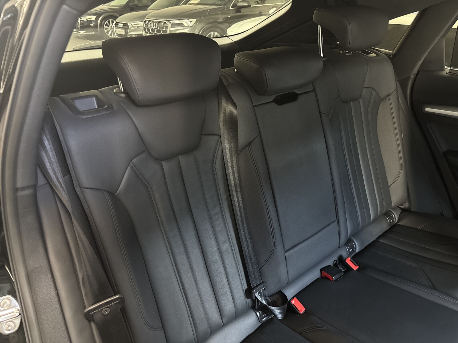 Audi Q5 Sportback - zdjęcie 33