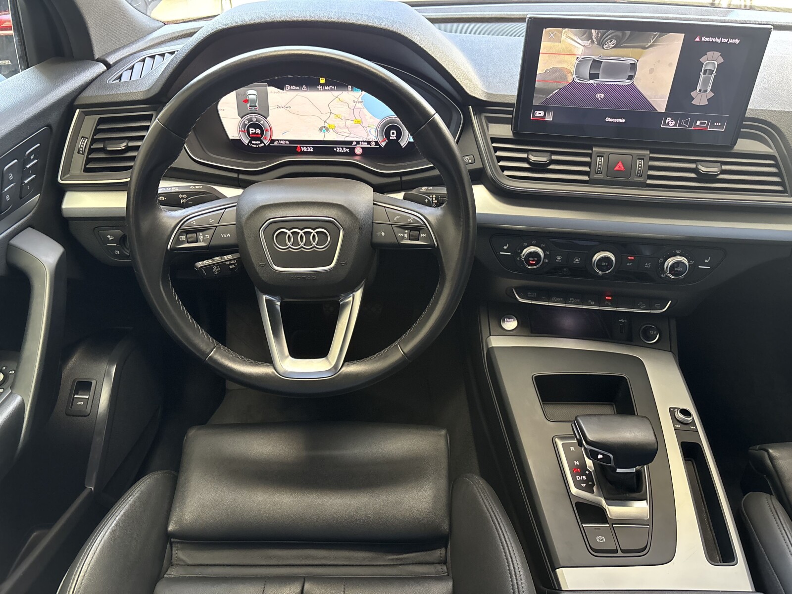 Audi Q5 Sportback - zdjęcie 10