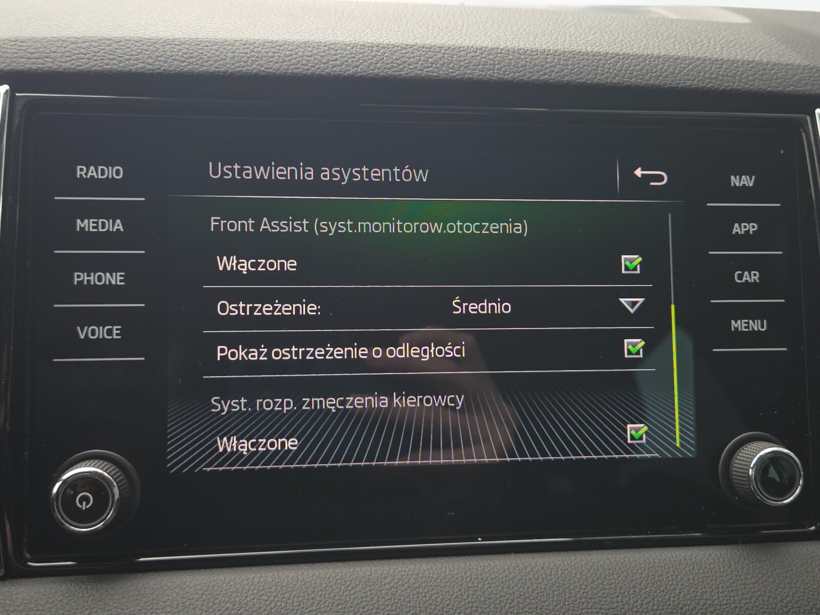 Škoda Karoq - zdjęcie 25