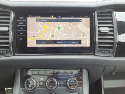 MATRIX ACC DSG Panorama 4x4 Hak Webasto Kamera360 Smartlink FV23%