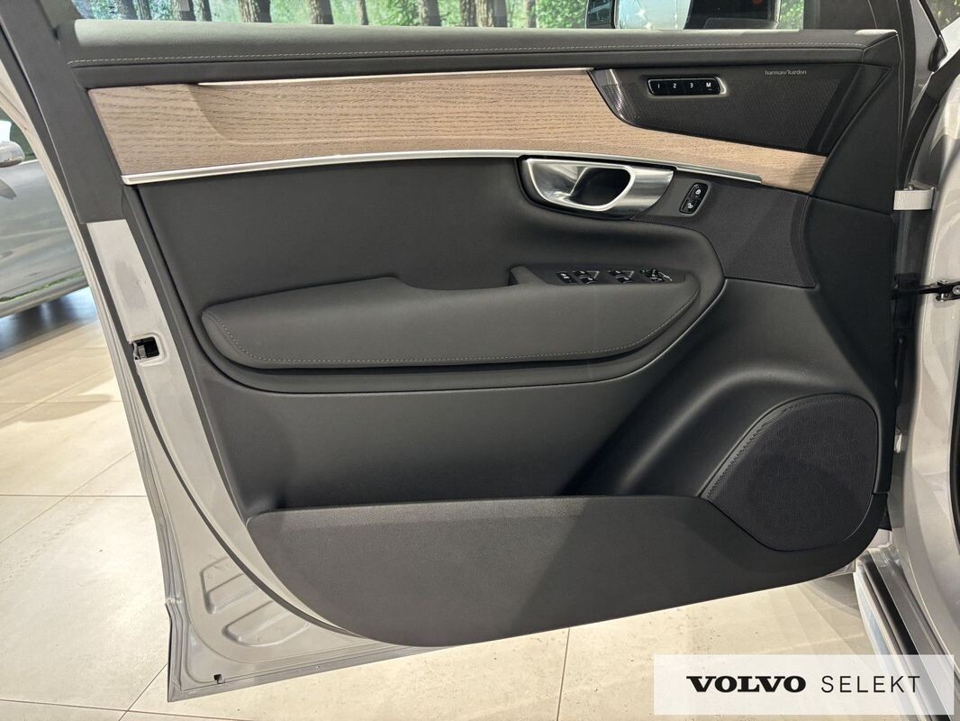 Volvo XC 90 - zdjęcie 17