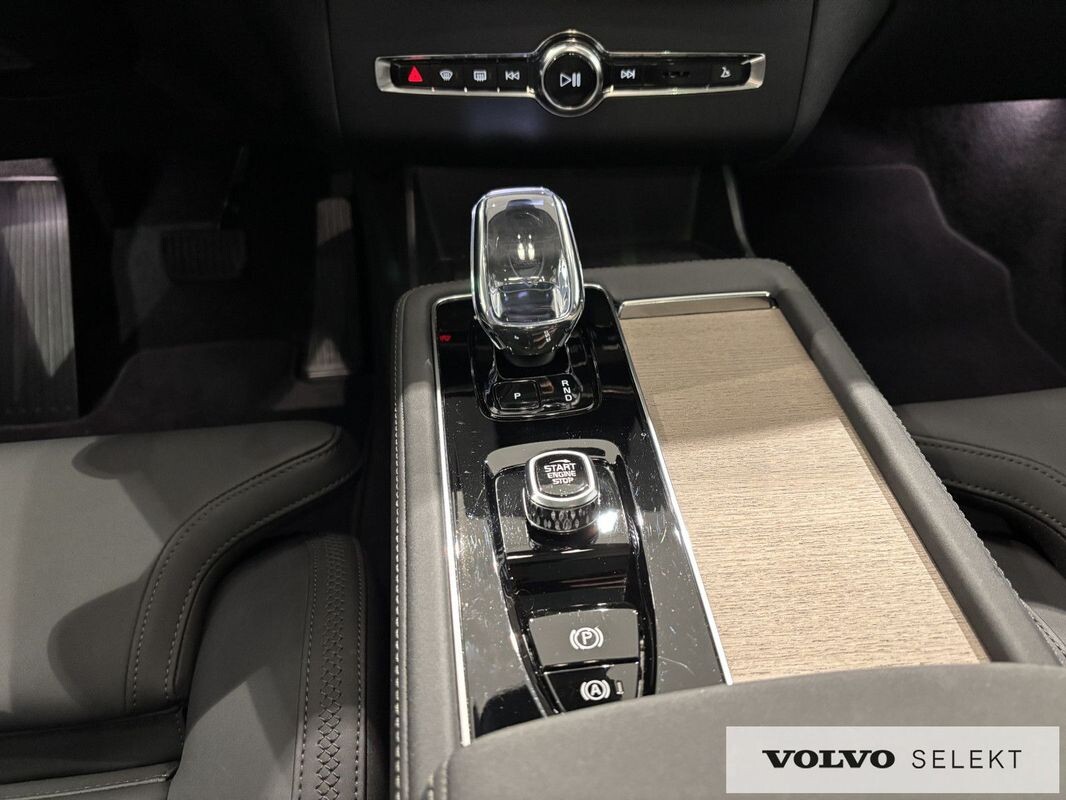Volvo XC 90 - zdjęcie 16