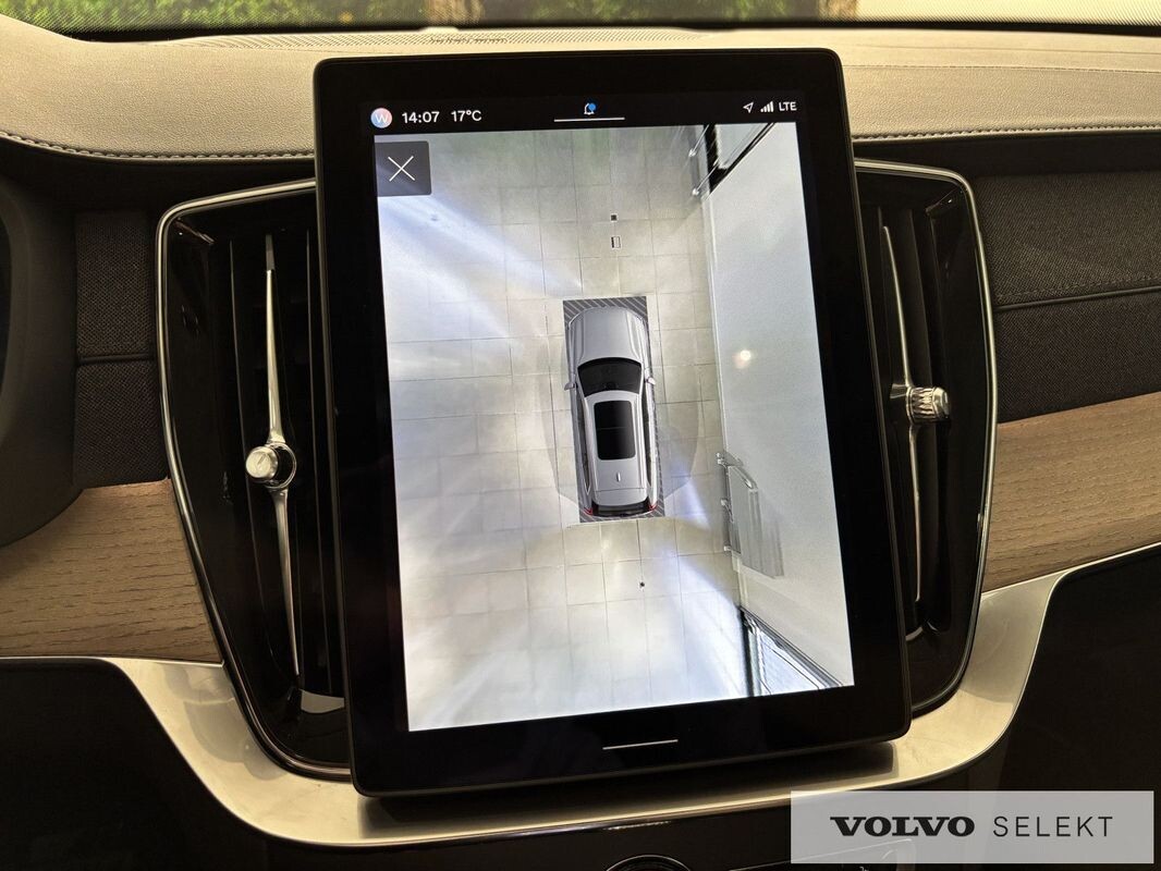 Volvo XC 90 - zdjęcie 23