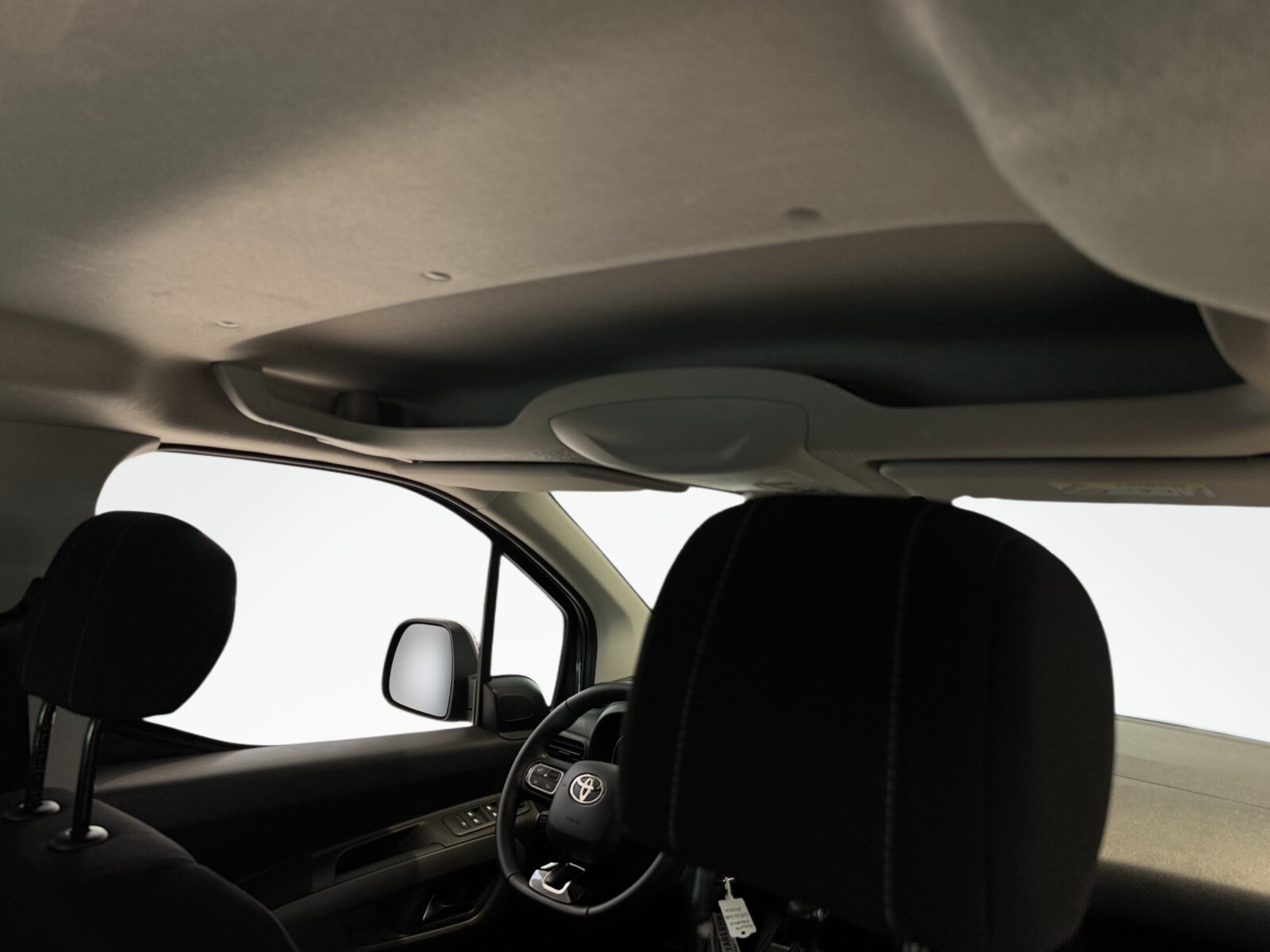 Toyota Proace City Verso - zdjęcie 17