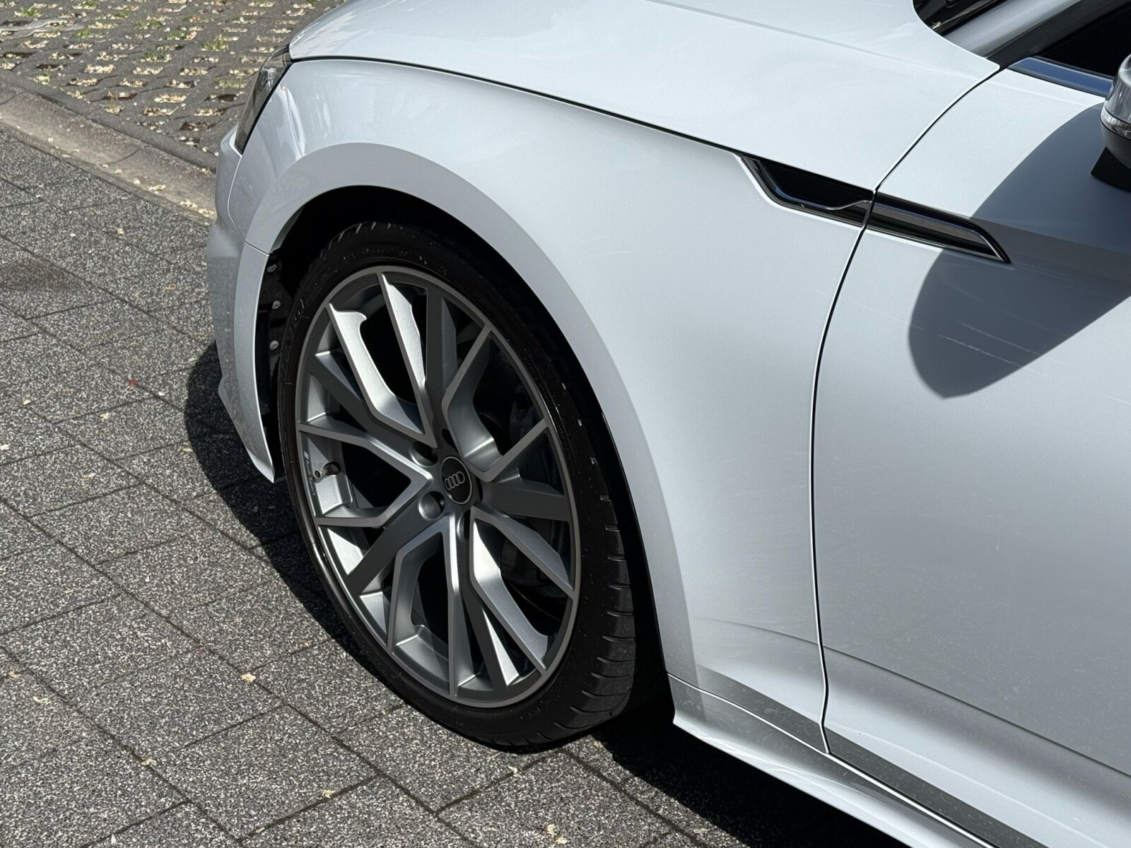 Audi A5 Cabrio - zdjęcie 15