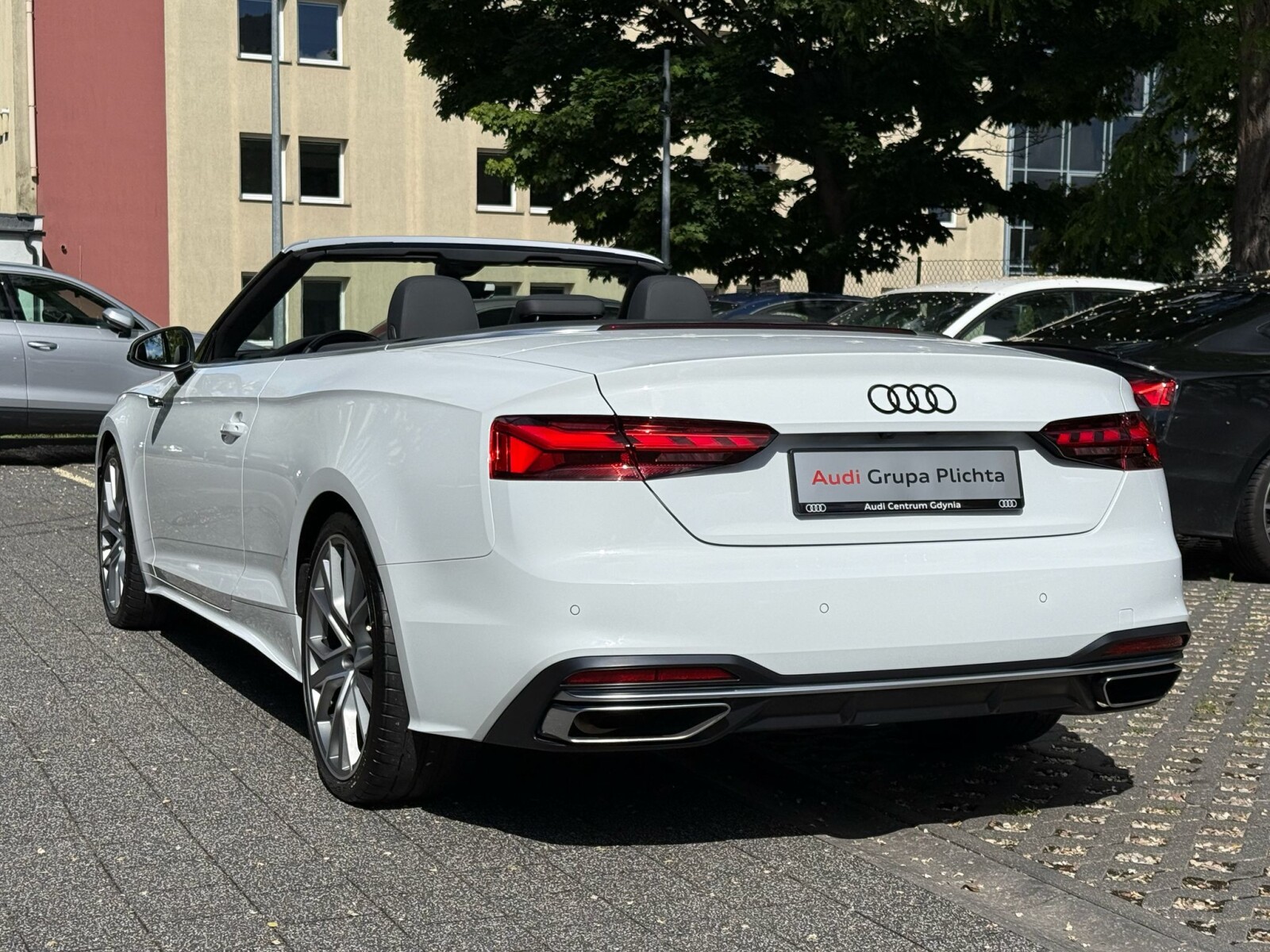 Audi A5 Cabrio - zdjęcie 12