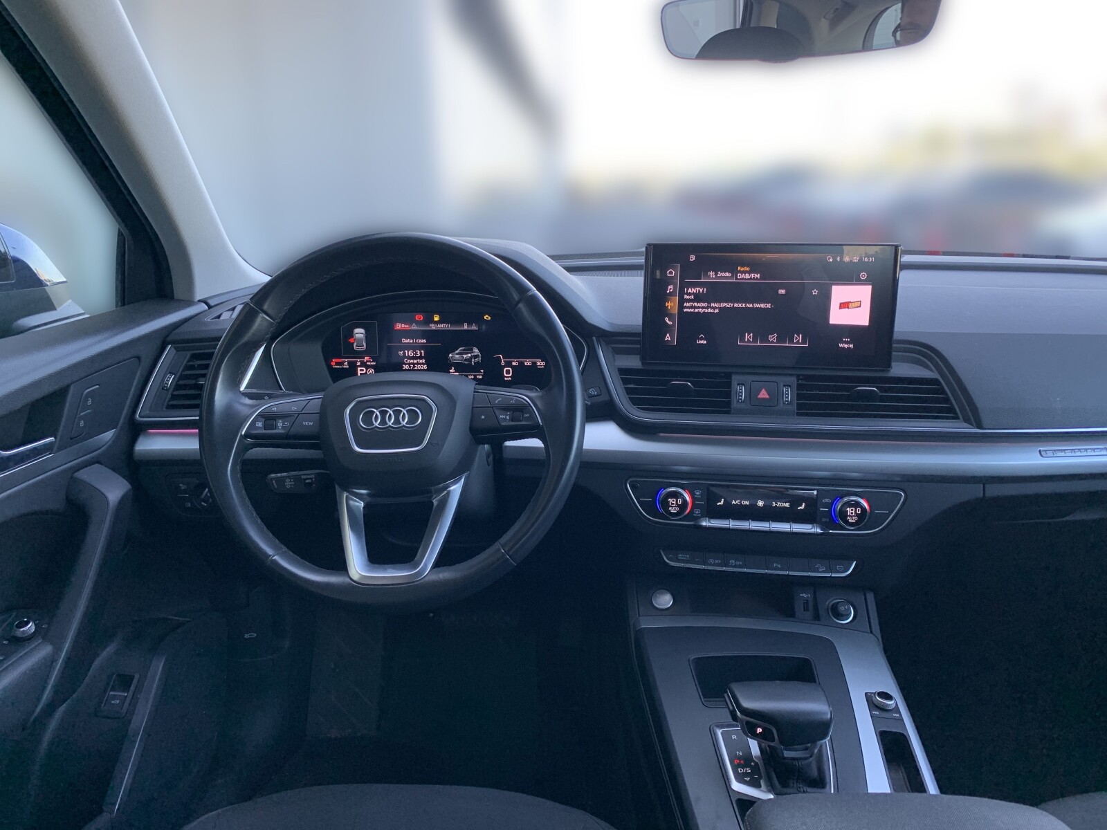 Audi Q5 - zdjęcie 17