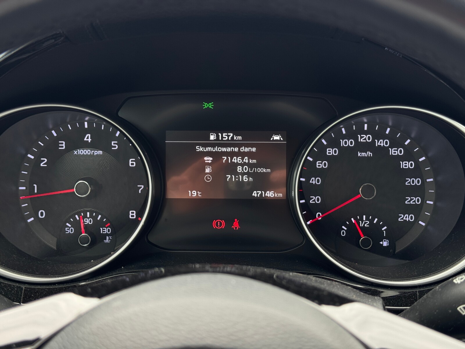 Kia Ceed - zdjęcie 23