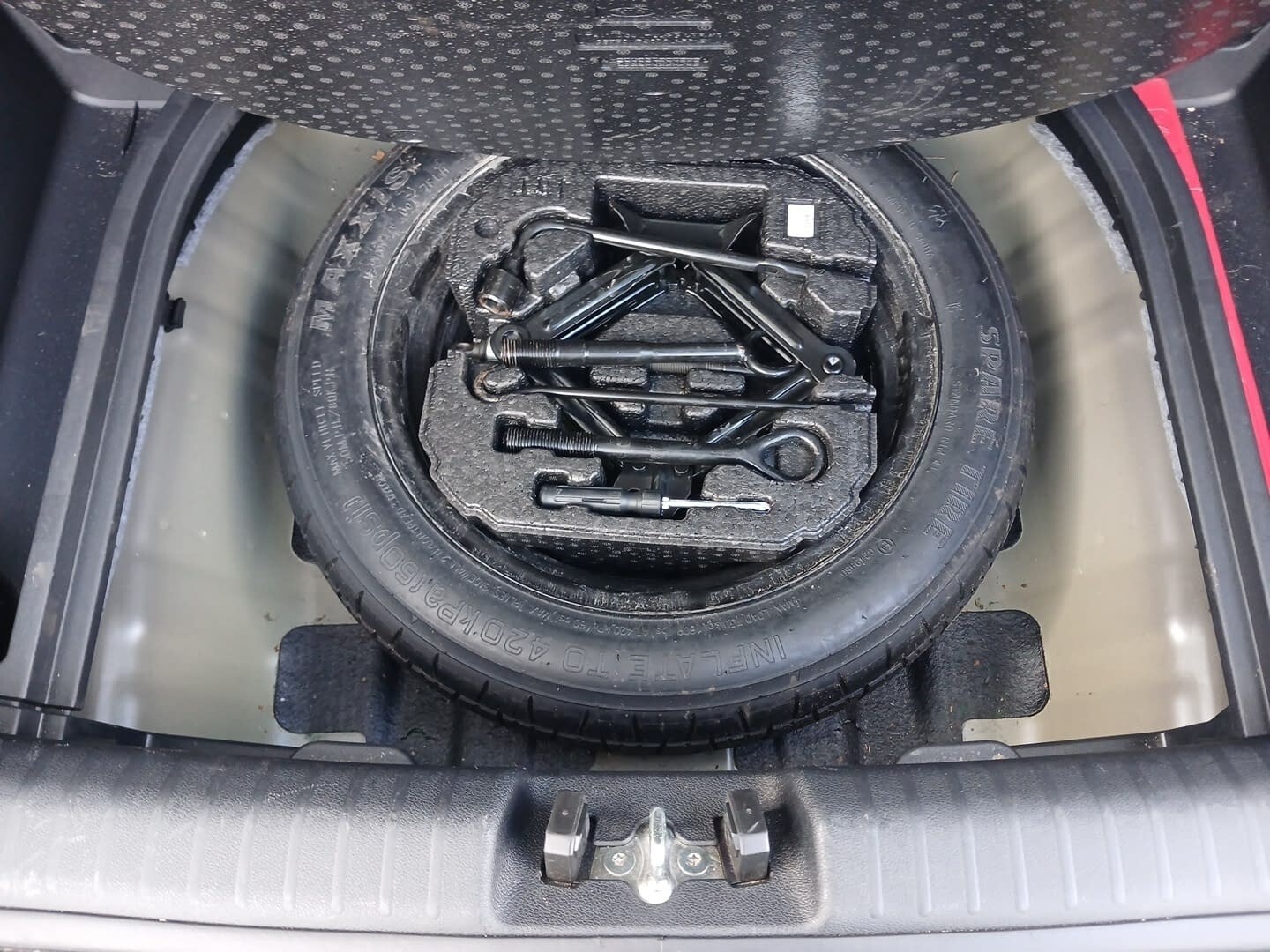 Kia Niro - zdjęcie 12