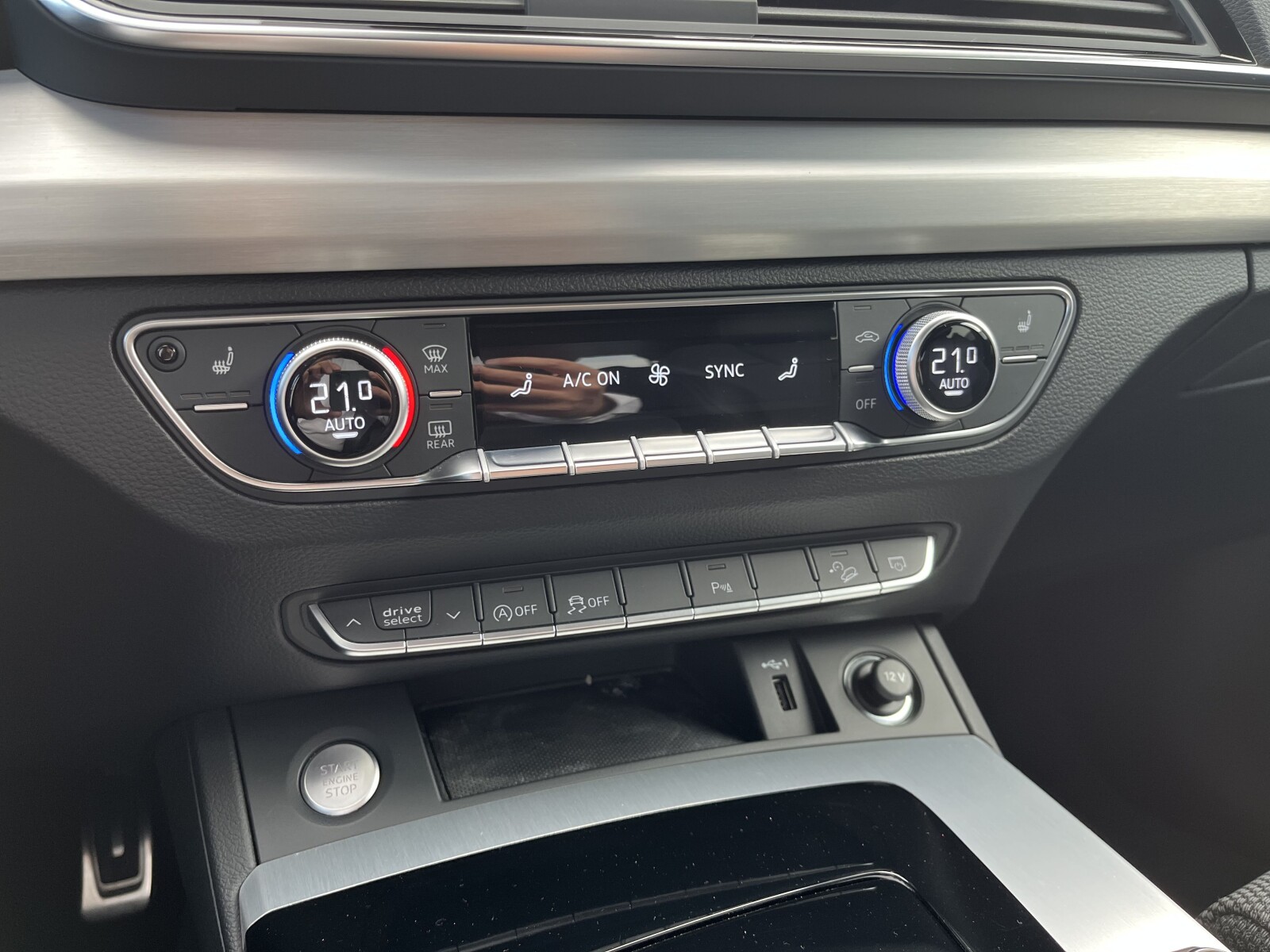 Audi Q5 - zdjęcie 21