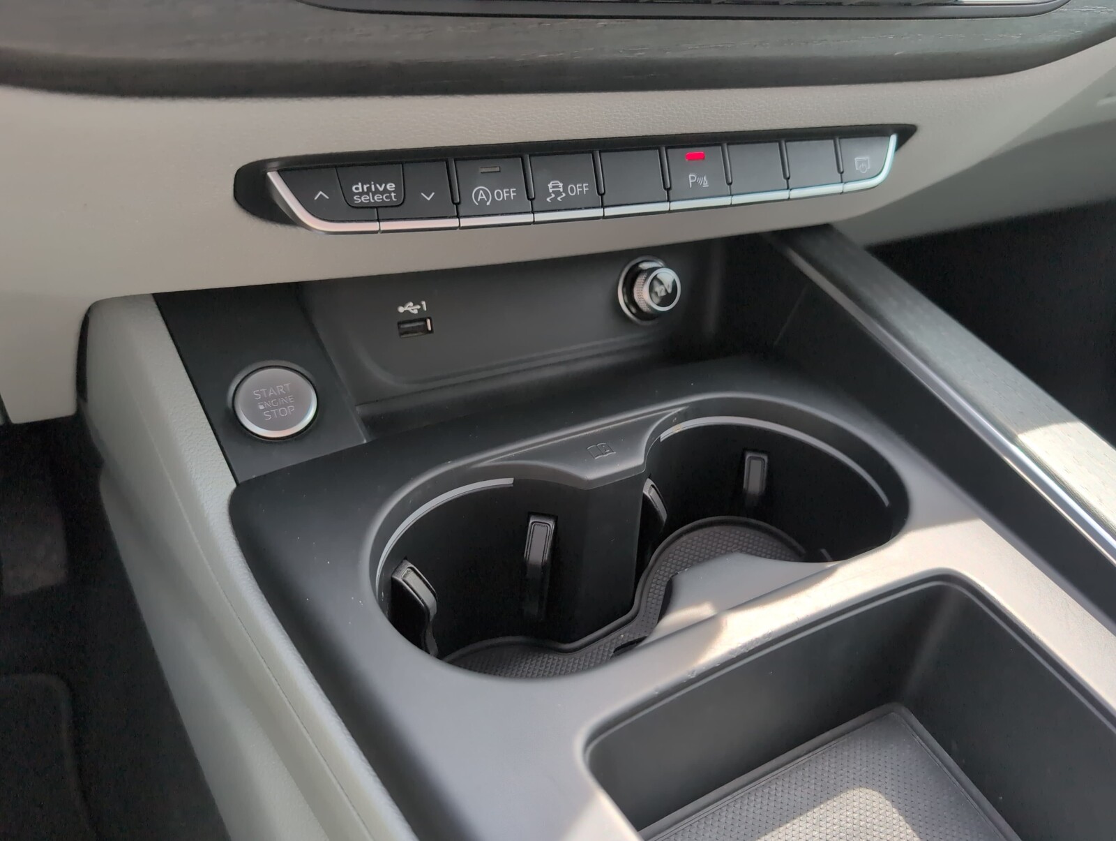 Audi A5 Sportback - zdjęcie 36
