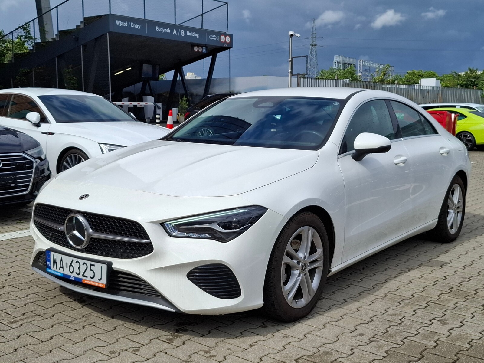 Mercedes-Benz CLA 200 - zdjęcie 1