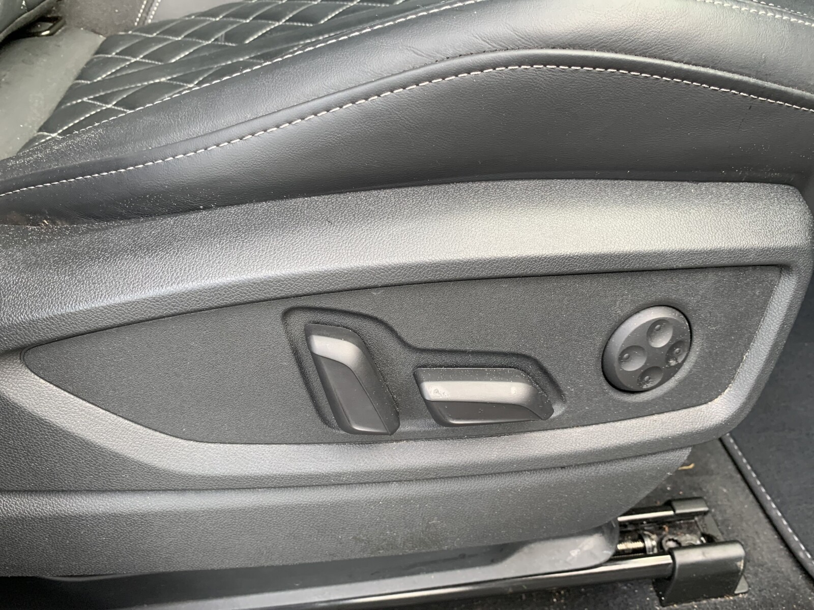 Audi Q5 - zdjęcie 17
