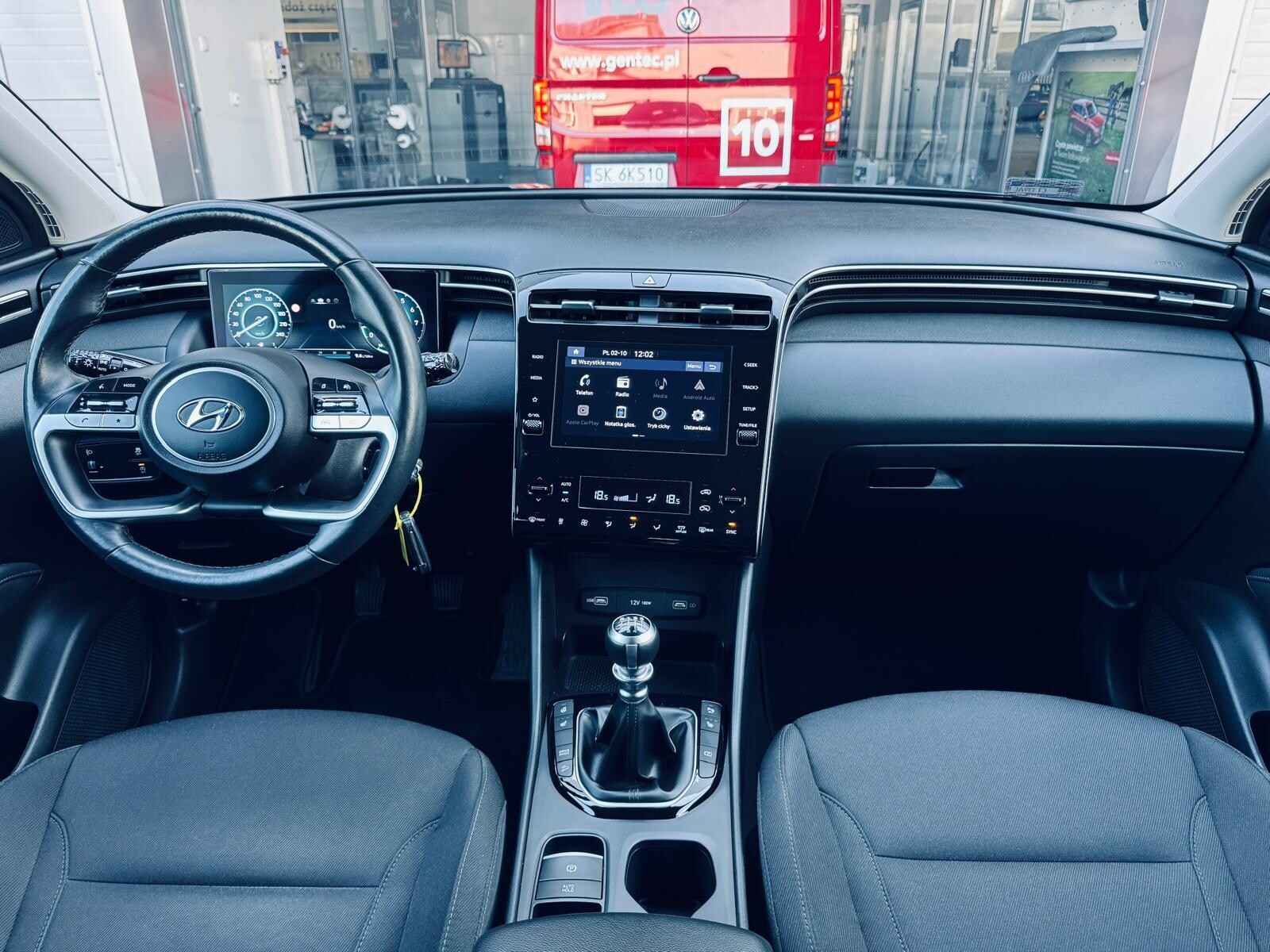 Hyundai Tucson - zdjęcie 17