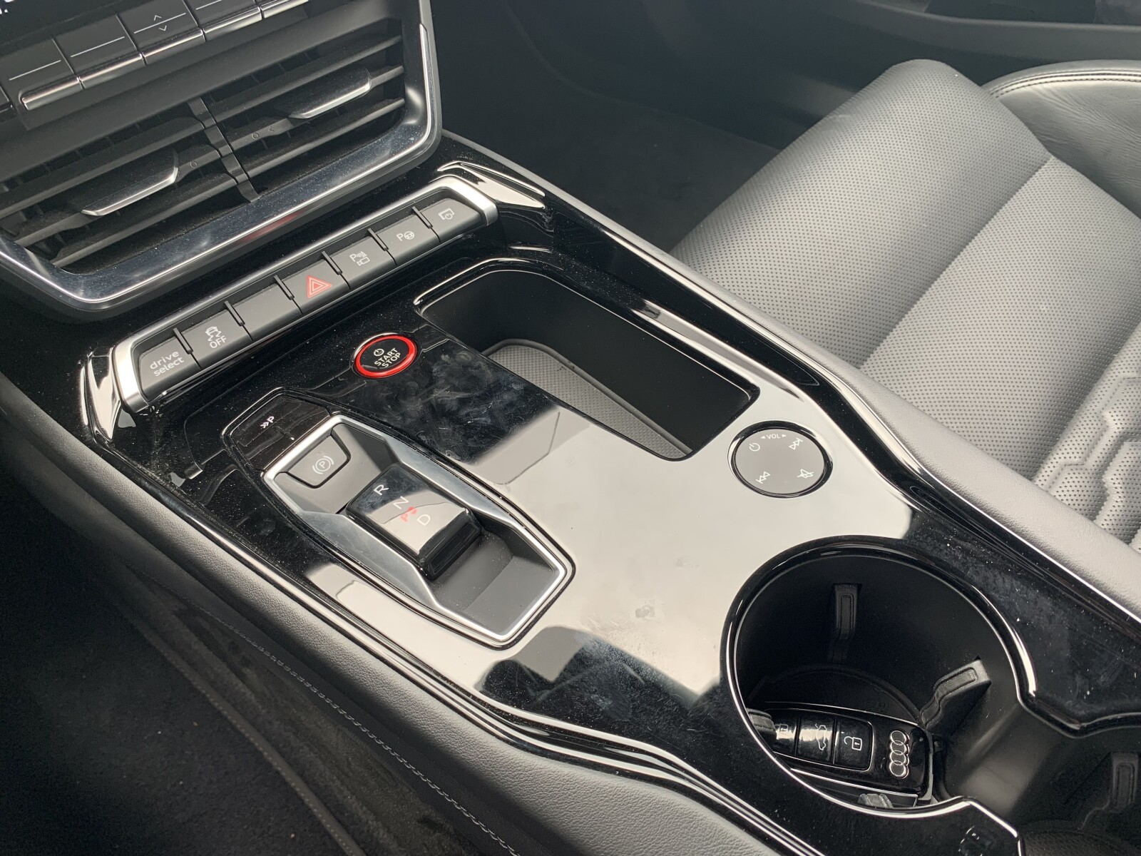 Audi RS e-tron GT - zdjęcie 19