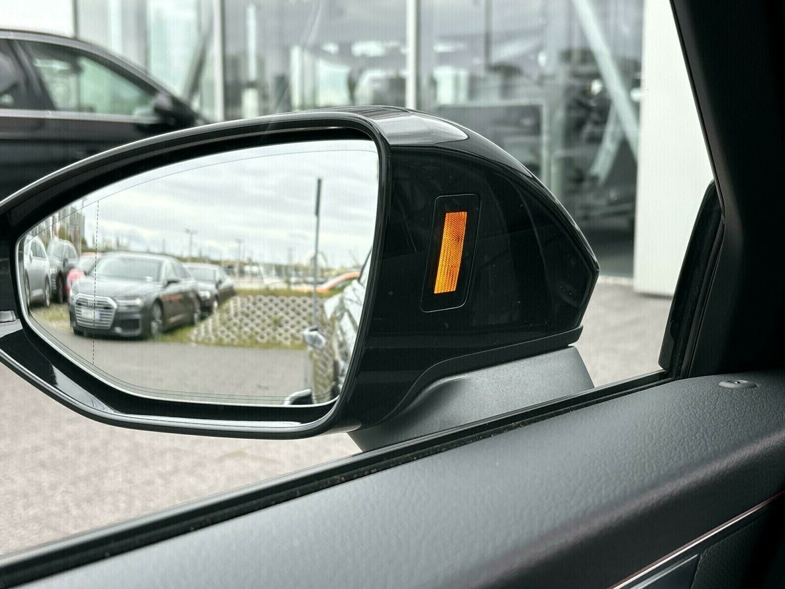 Audi A6 allroad - zdjęcie 30