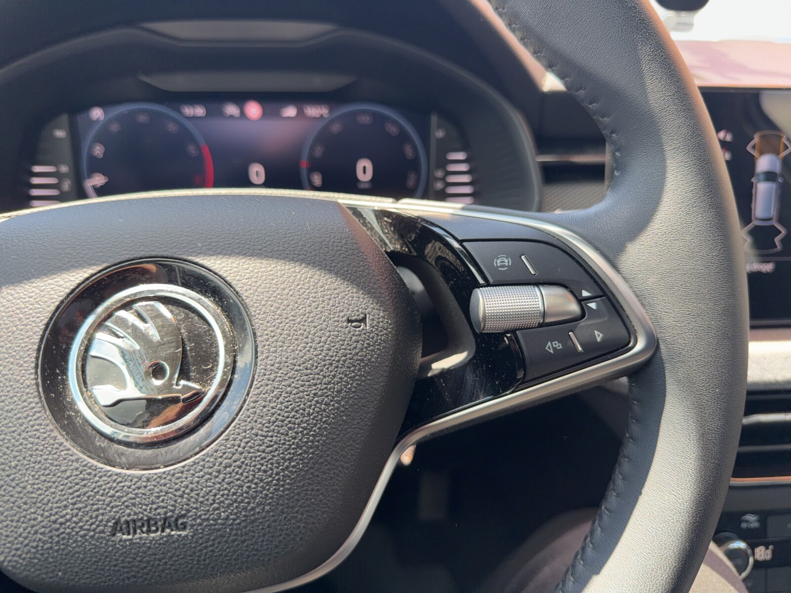 Škoda Kamiq - zdjęcie 17