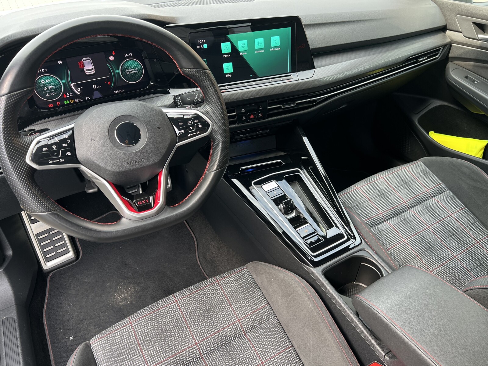 Volkswagen Golf - zdjęcie 28