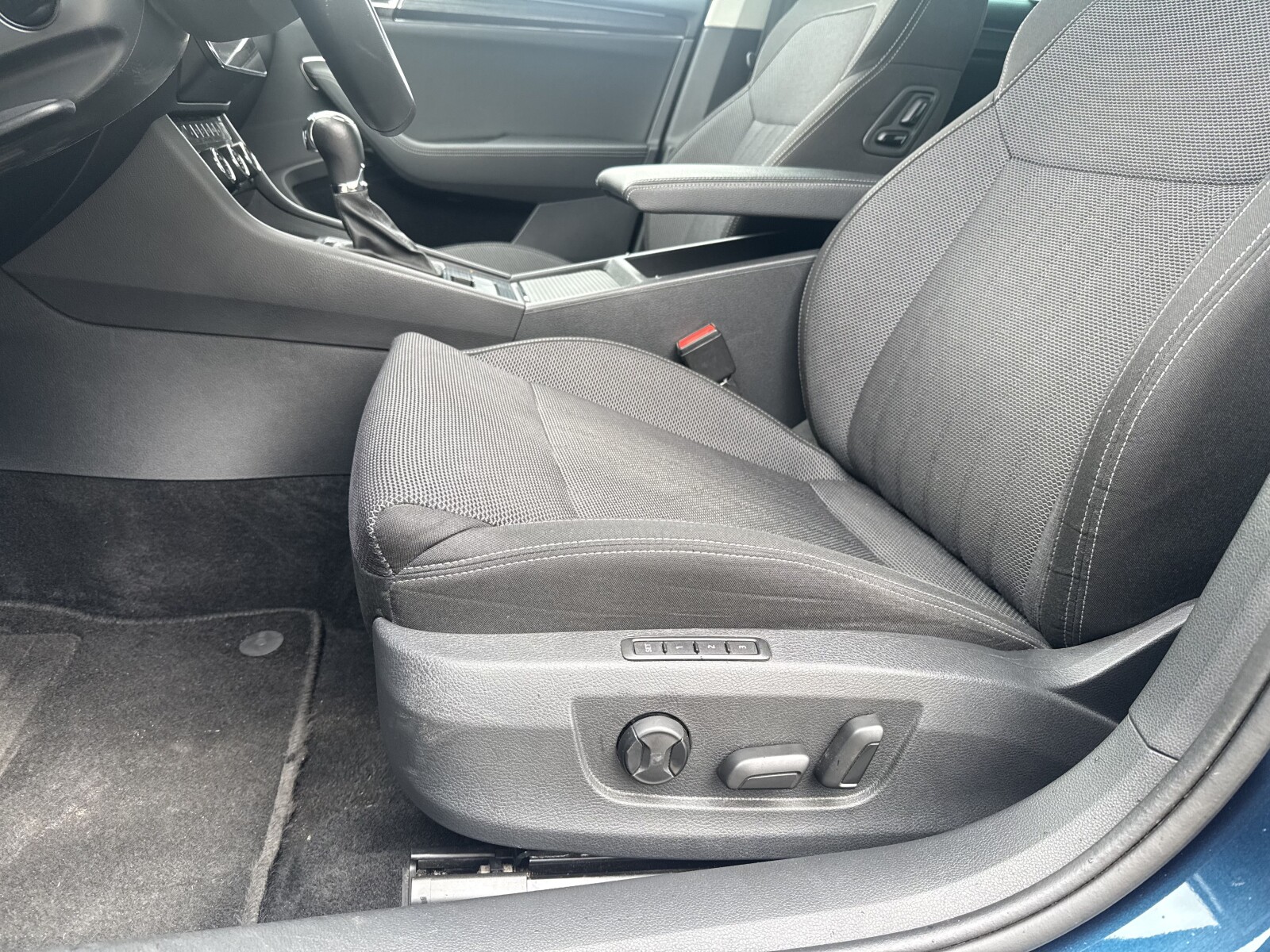 Škoda Superb - zdjęcie 12