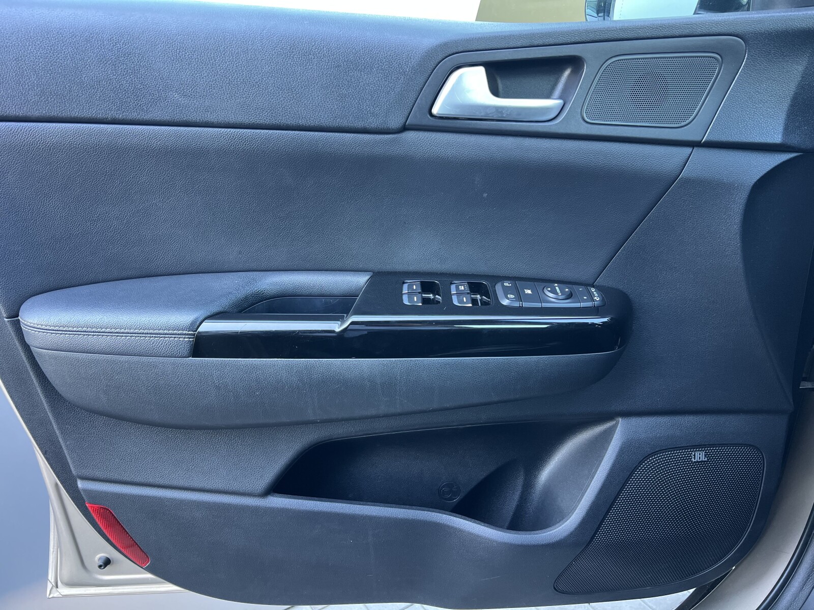 Kia Sportage - zdjęcie 9