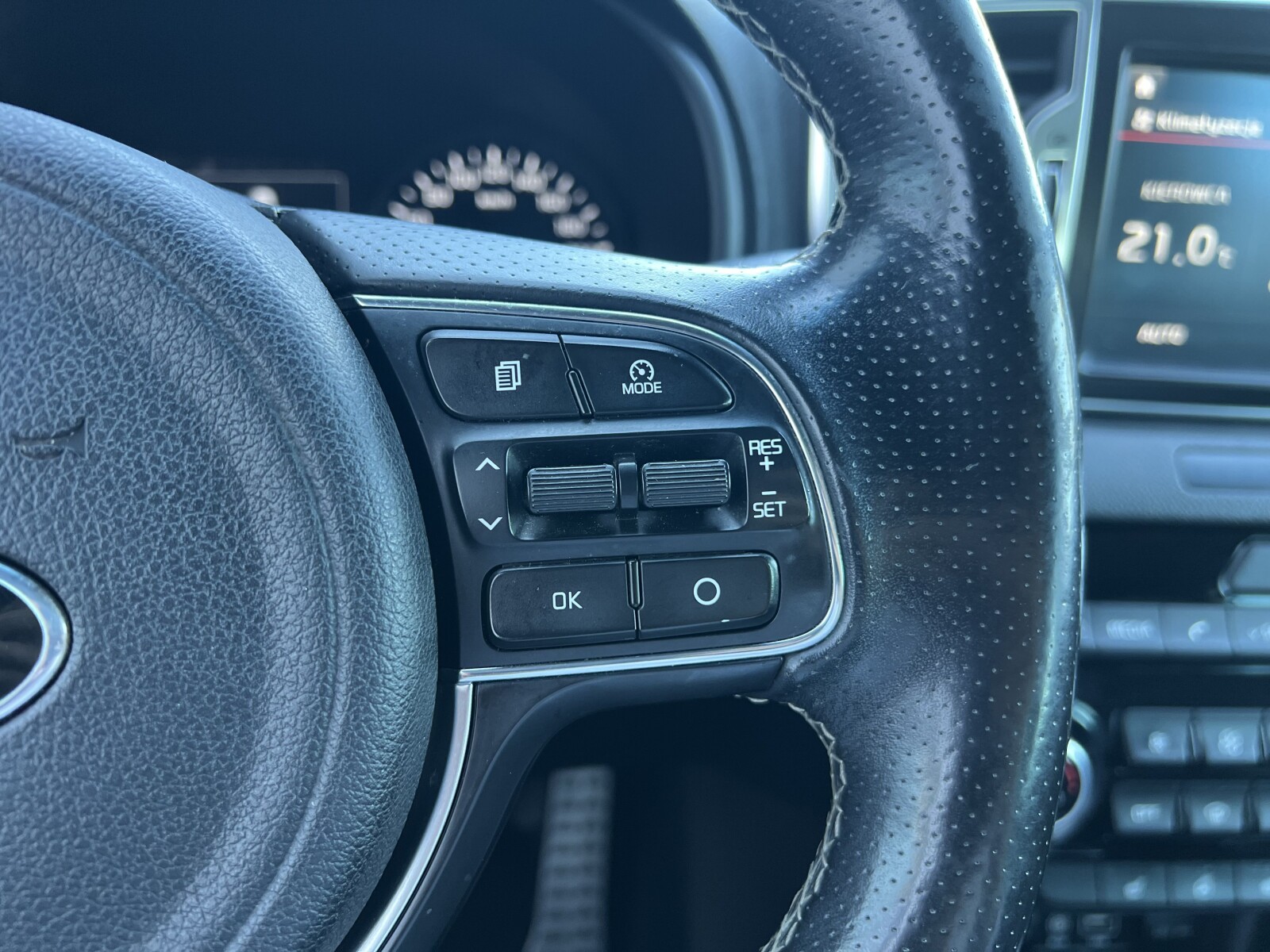 Kia Sportage - zdjęcie 15