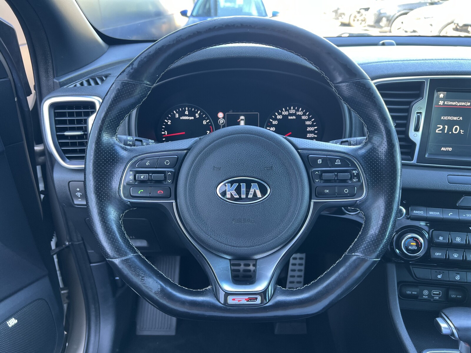 Kia Sportage - zdjęcie 17