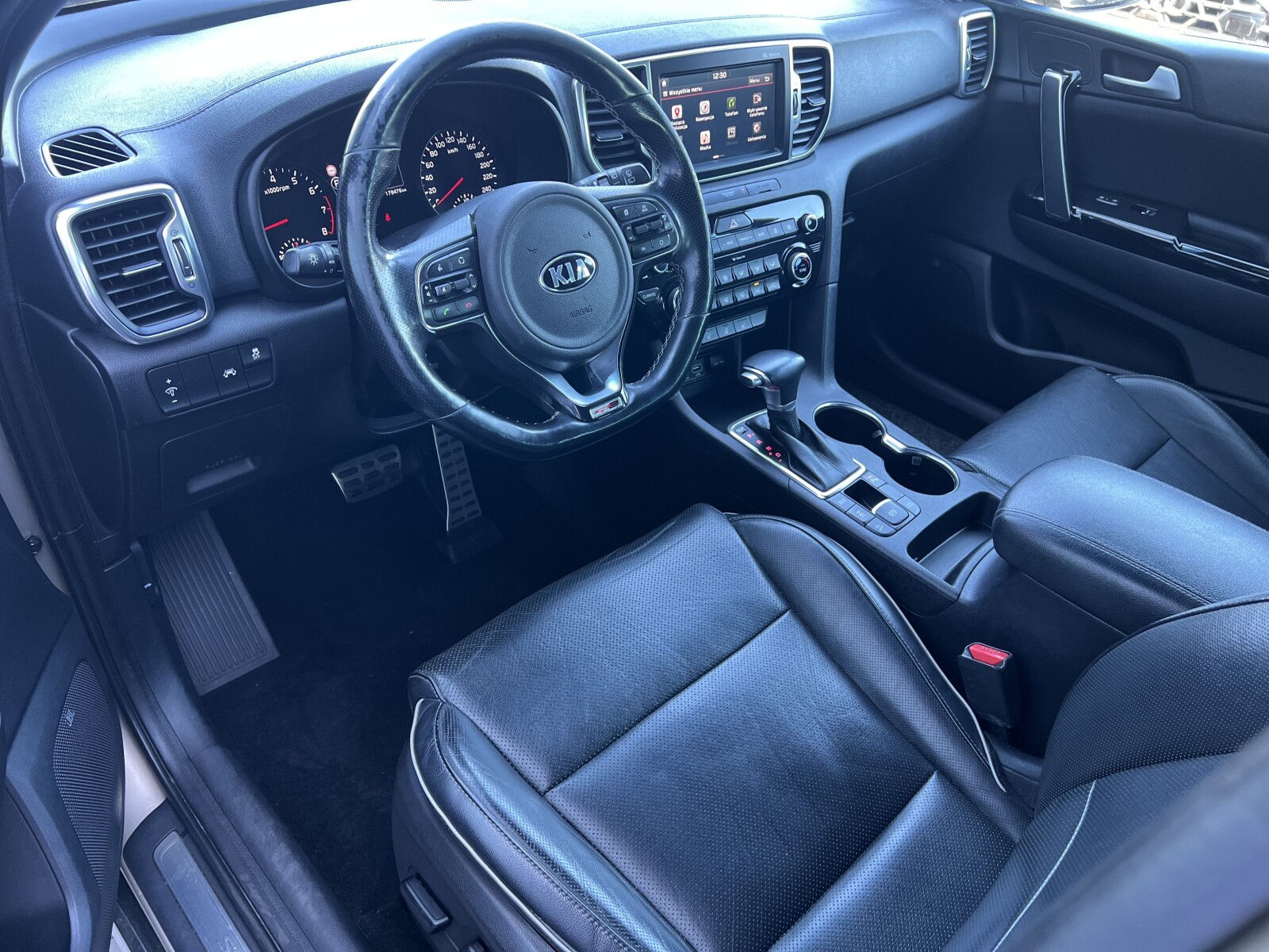 Kia Sportage - zdjęcie 25