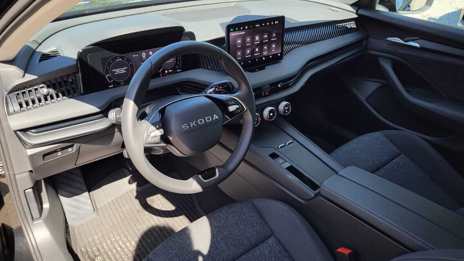 Škoda Superb - zdjęcie 10