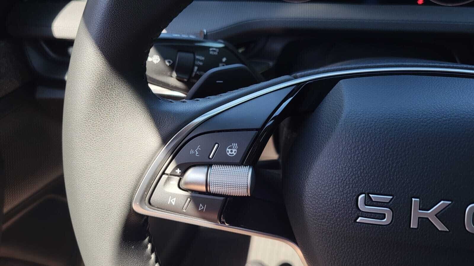 Škoda Superb - zdjęcie 19