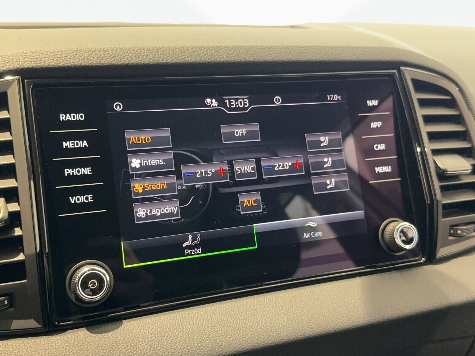 Škoda Karoq - zdjęcie 30