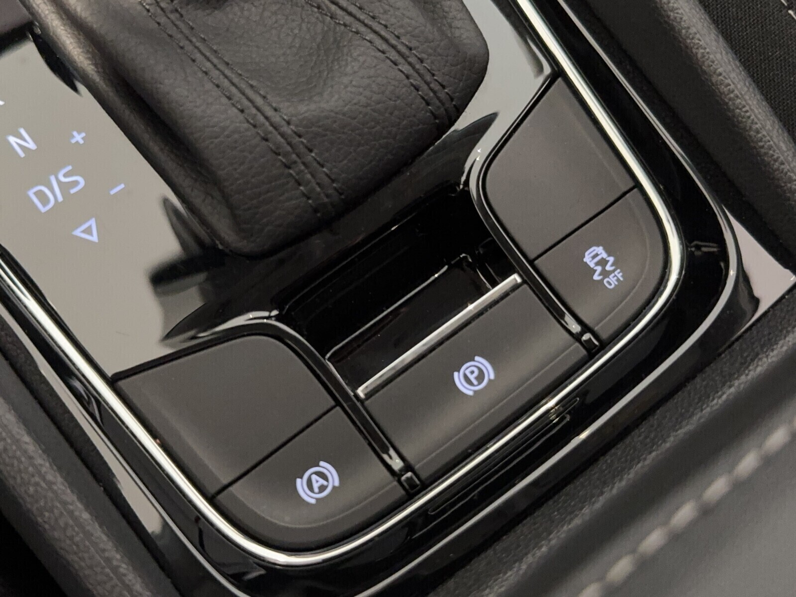 Škoda Karoq - zdjęcie 33
