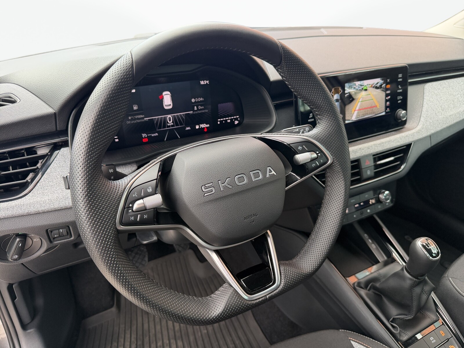 Škoda Kamiq - zdjęcie 11