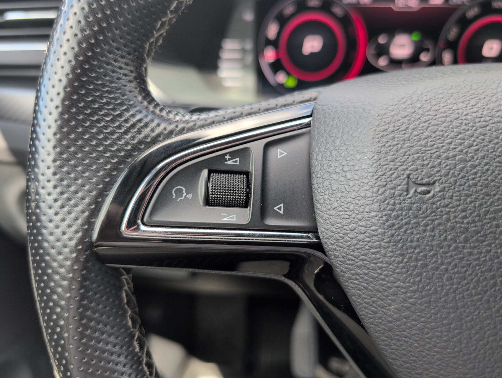 Škoda Superb - zdjęcie 24