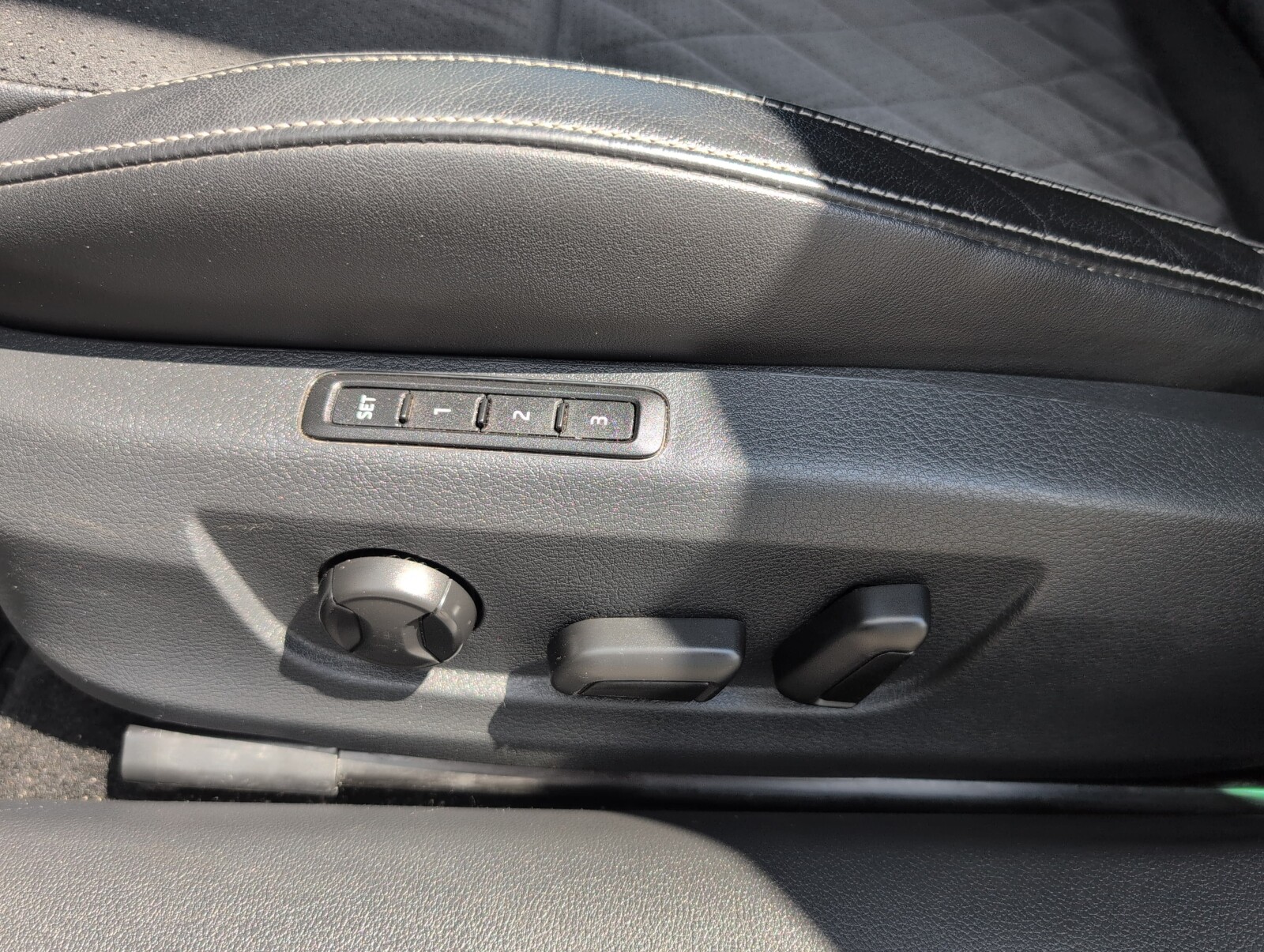 Škoda Superb - zdjęcie 22