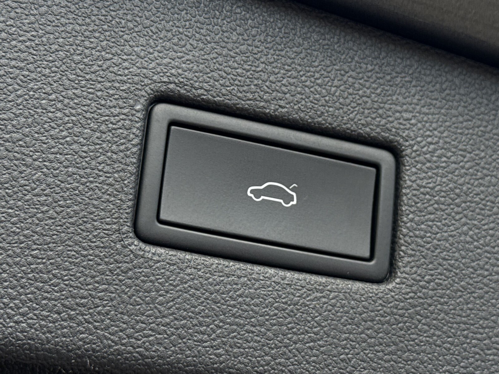 Volkswagen Tiguan Allspace - zdjęcie 36