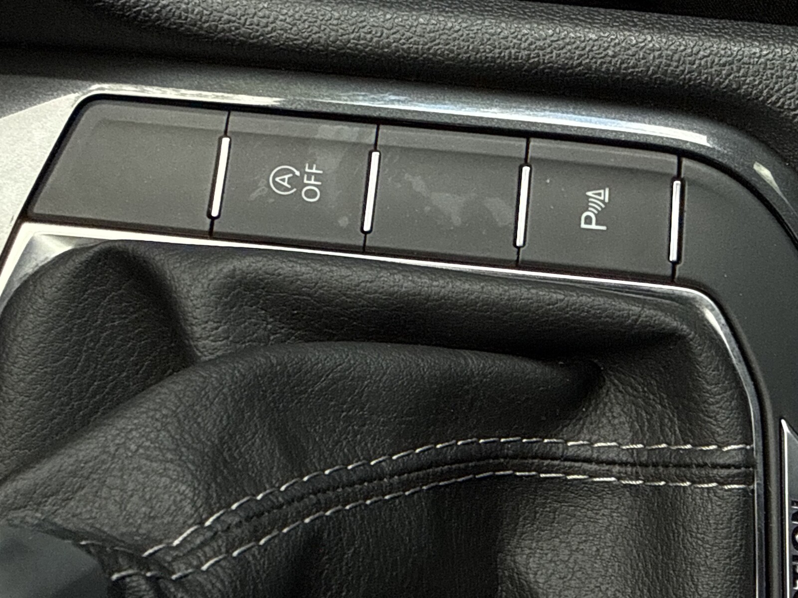 Volkswagen Tiguan Allspace - zdjęcie 21