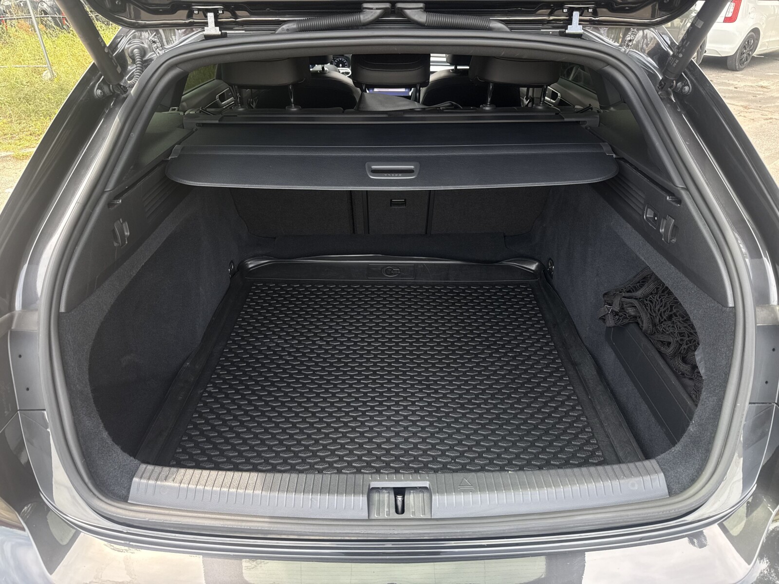 Volkswagen Arteon Shooting Brake - zdjęcie 34