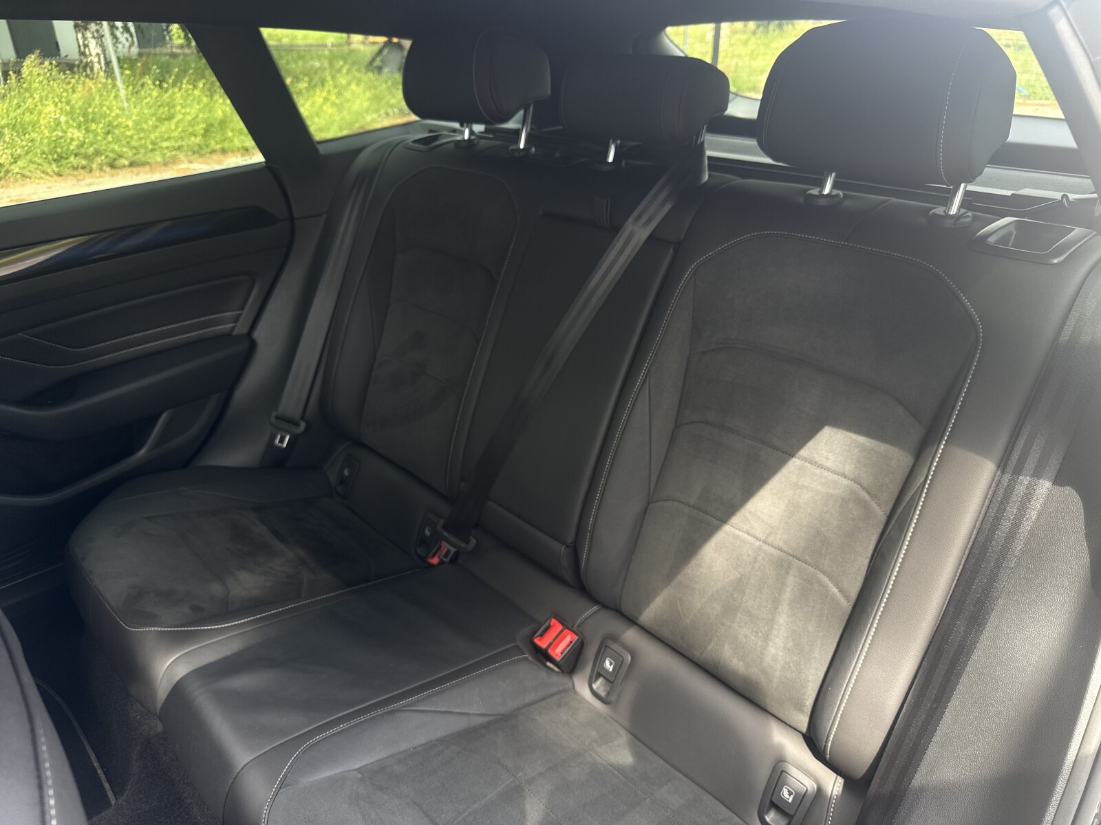 Volkswagen Arteon Shooting Brake - zdjęcie 30