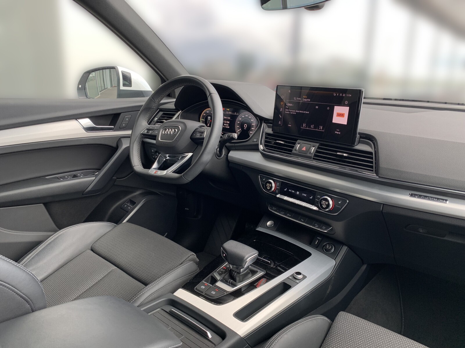 Audi Q5 - zdjęcie 13