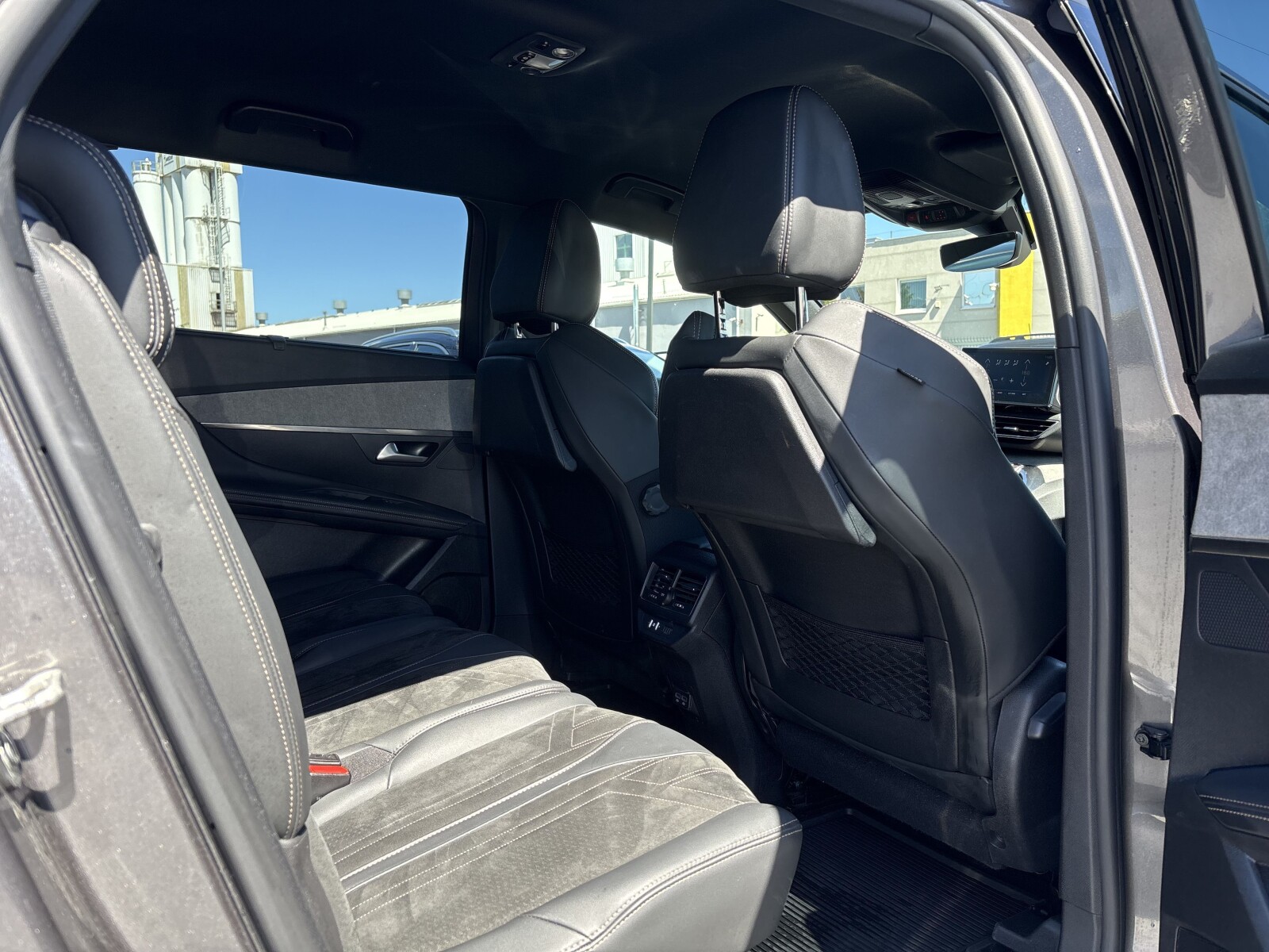 Peugeot 5008 - zdjęcie 32