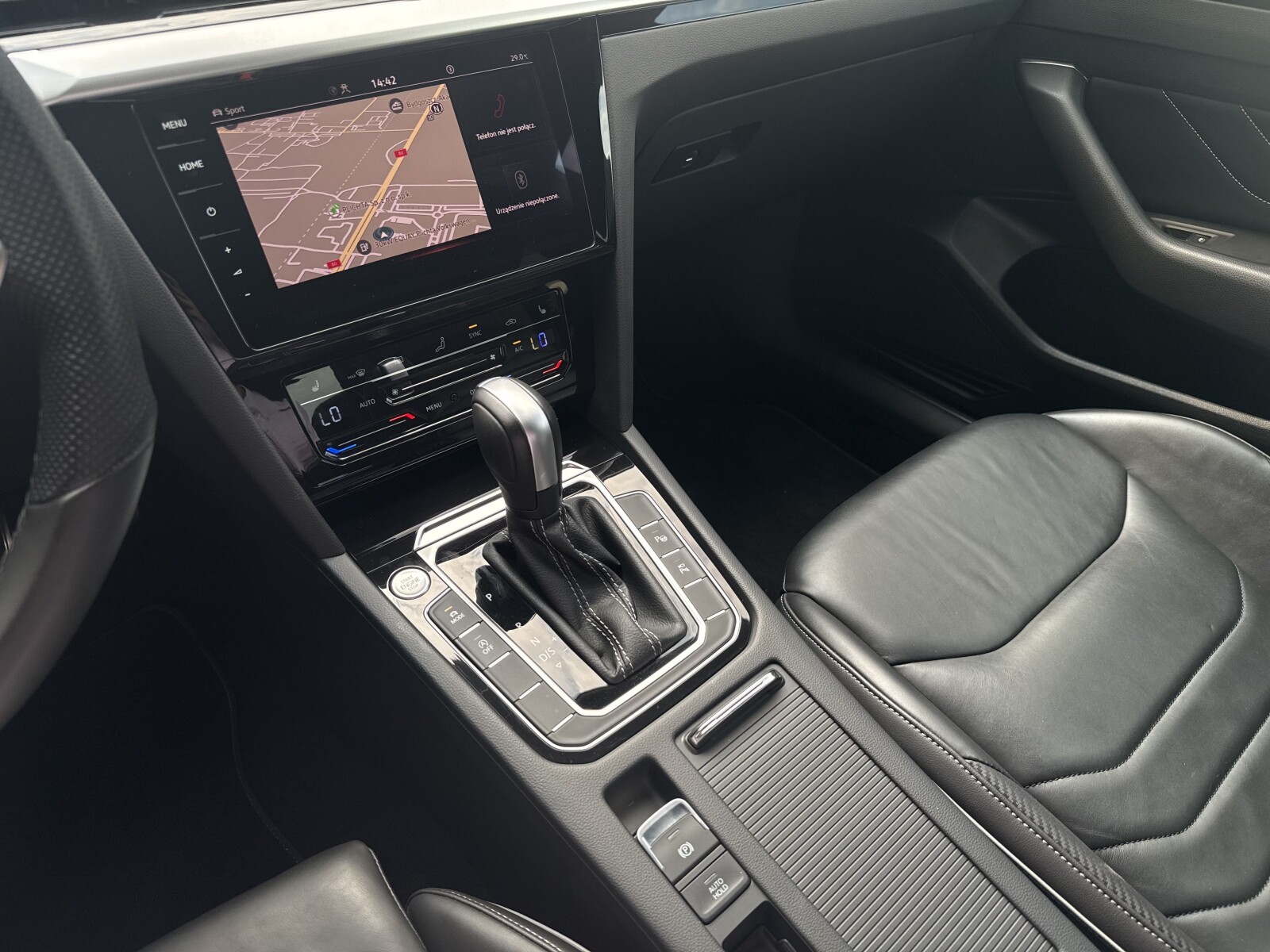 Volkswagen Arteon - zdjęcie 18