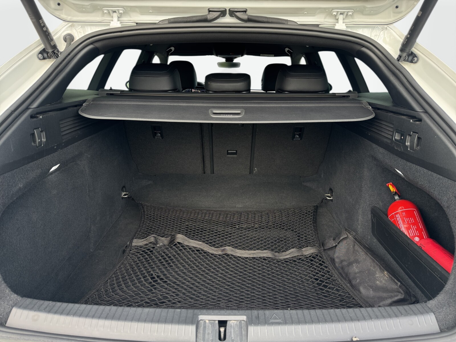 Volkswagen Arteon Shooting Brake - zdjęcie 31