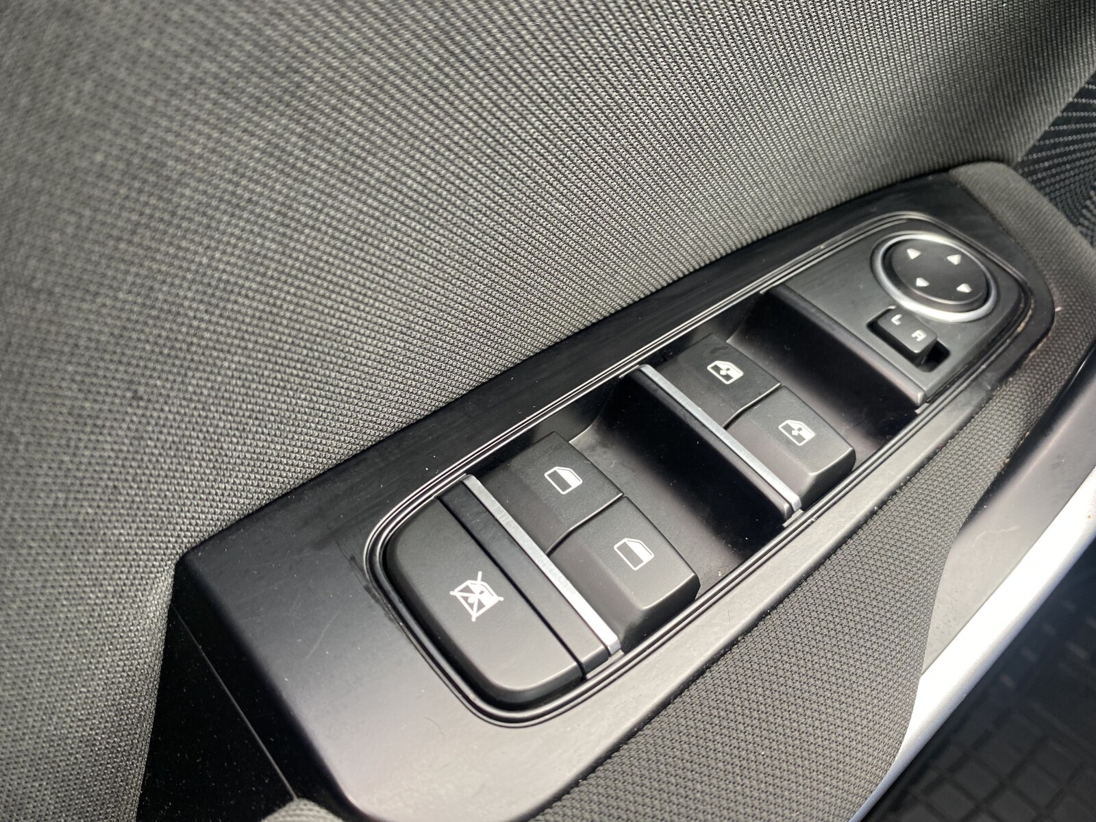 Kia Ceed - zdjęcie 16