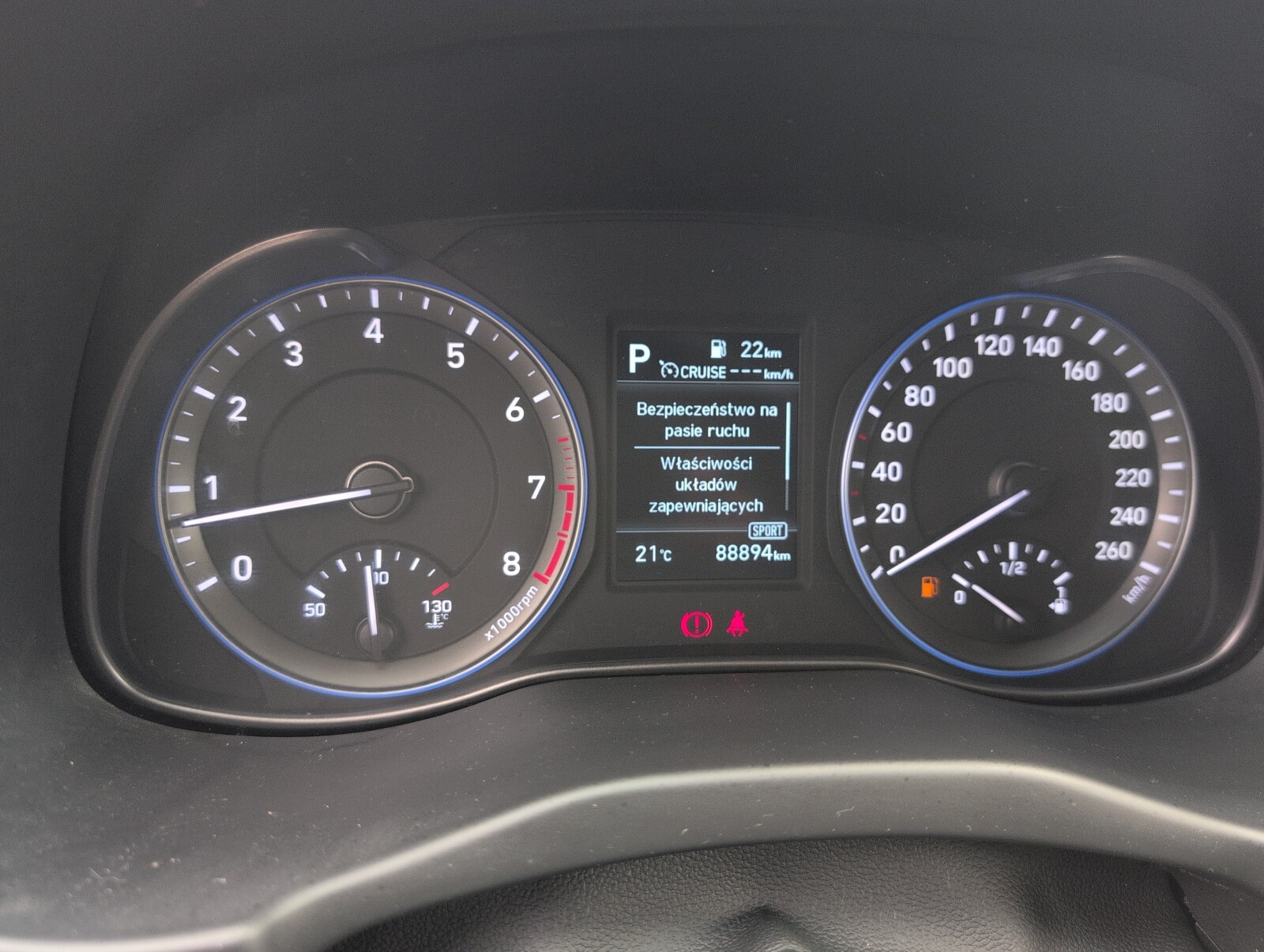 Hyundai Kona - zdjęcie 23