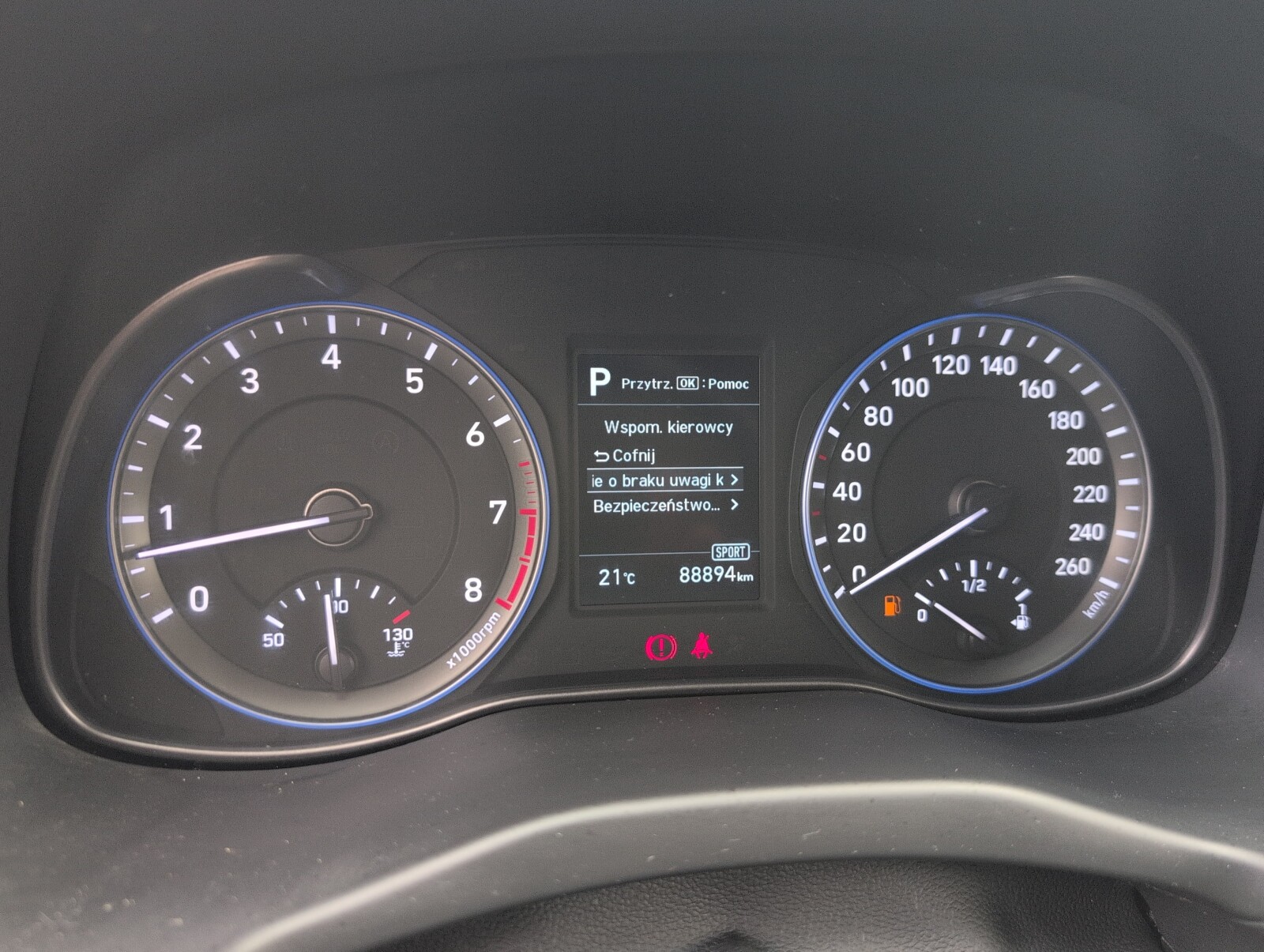 Hyundai Kona - zdjęcie 22
