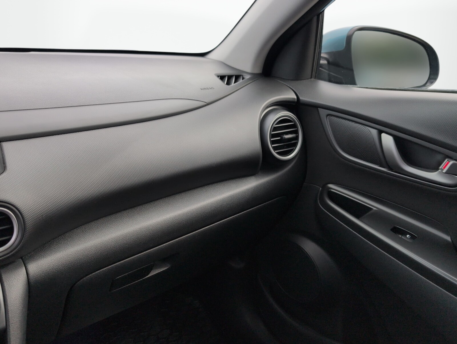 Hyundai Kona - zdjęcie 35