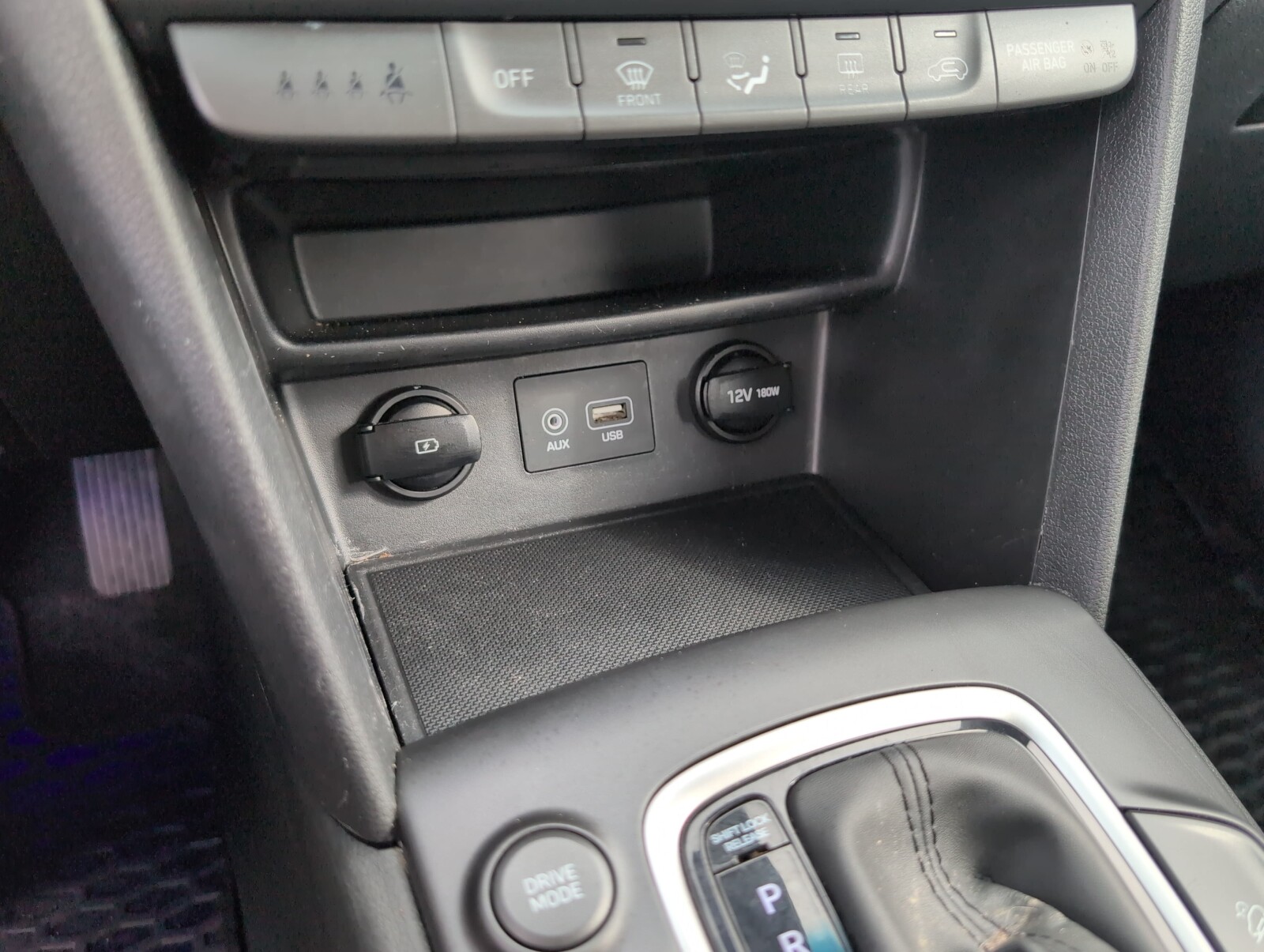 Hyundai Kona - zdjęcie 32
