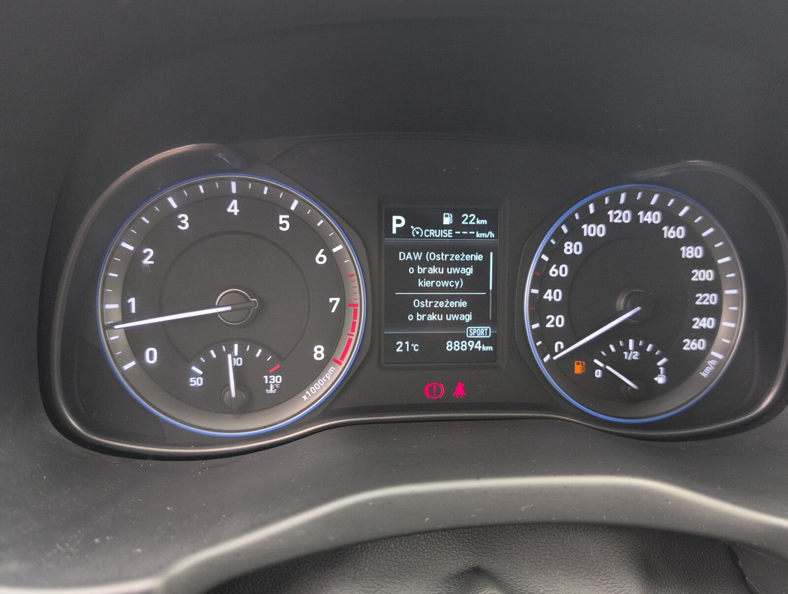 Hyundai Kona - zdjęcie 24