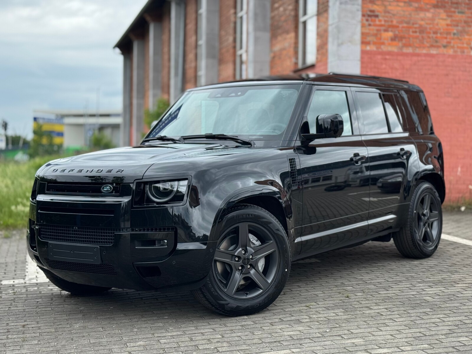 Defender MY26 3.0D I6 350 PS AWD Auto X-Dynamic SE 110