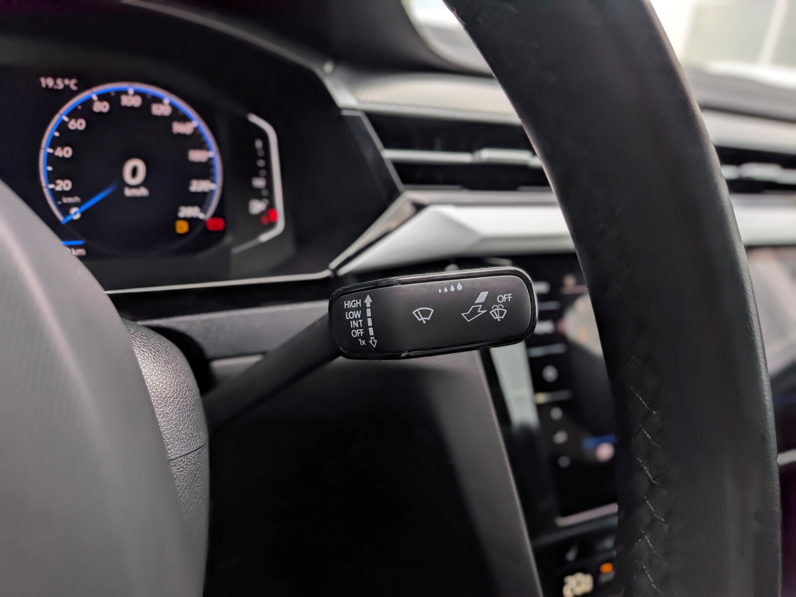 Volkswagen Arteon - zdjęcie 20